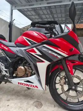 Cbr 2019 abs like new km 9000