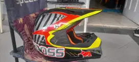 Helm cross anak Mcross