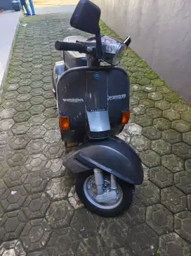 Vespa Spartan 200cc