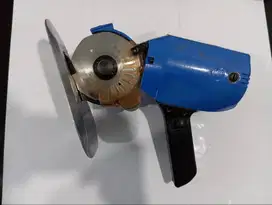 Mesin Potong Kain Octa Lumino RS-100 (Gunting Listrik/Cutting Machine)