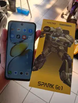 Tecno Spark Go 1 ,ram 4/128gb , kelengkapan hp & dus , minus WIFI mati