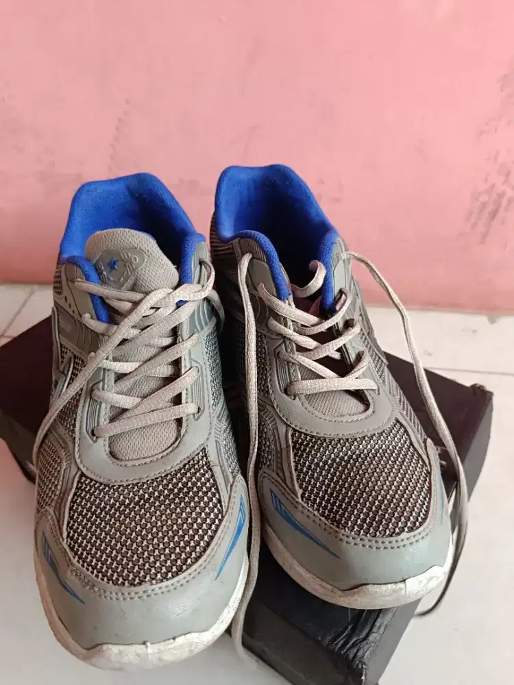 Sepatu Pro ATT Running 43