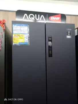 KULKAS TERBARU AQUA