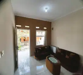 Rumah 2 lantai Komplek IPDN, Jatiendah, Cilengkrang Ref.04867