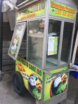 Gerobak, meja lipat dll (siap dagang)