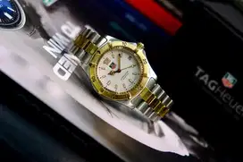 Tag Heuer 2000 Gold