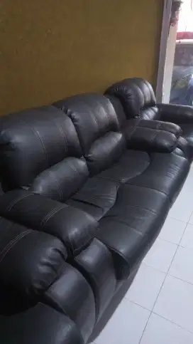 Set sofa informa preloved like new jual murah