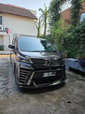 Toyota Vellfire Ganteng low KM  service record