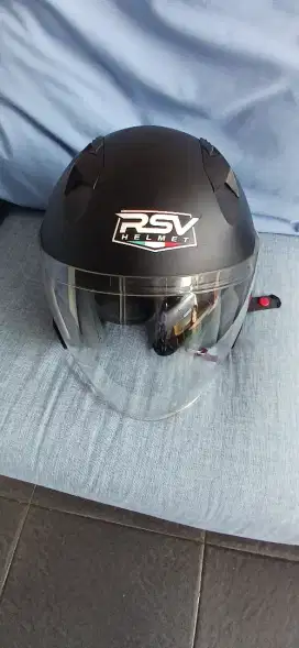 Helm RSV SV300 half face size L black doff
