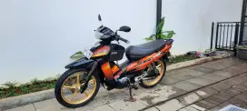 Fiz R tahun 2003 plat DKI