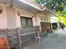 RUMAH DAN TANAH DI KELURAHAN BANGKINGAN, LAKARSANTRI SURABAYA