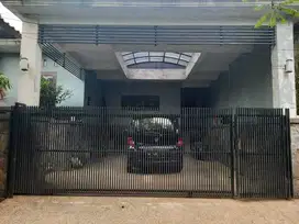 Dijual Rumah Komp Fadjar Raya Posisi Hook Srategis Dekat Pemkot Cimahi