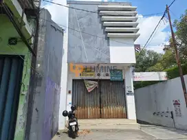 RUKO LOKASI SANGAT STRATEGIS PINGGIR JALAN SOLO COCOK UNTUK USAHA