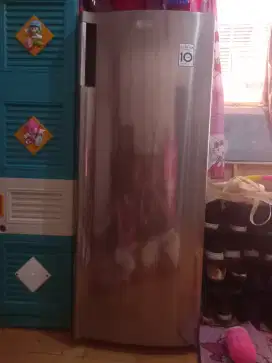Dijual Kulkas Freezer Merk LG 1 pintu (bekas)