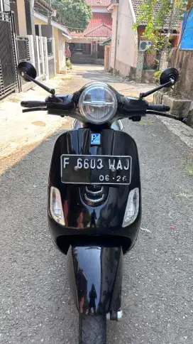 Vespa LX 125 Tahun 2021