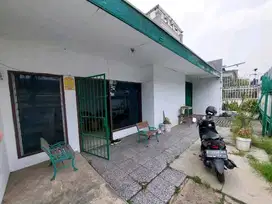 Jalan kaki aja ke Istana Bogor sebrang Rs Salak