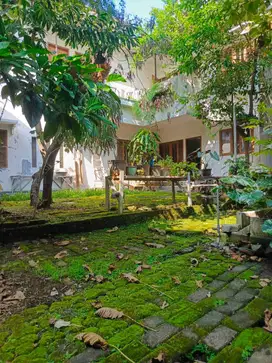 Dijual Rumah dan Tanah kosong Cocok untuk Kost kostan