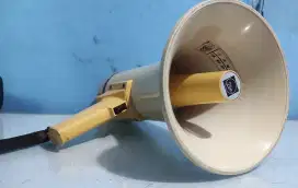 TOA megaphone tinggal pakai