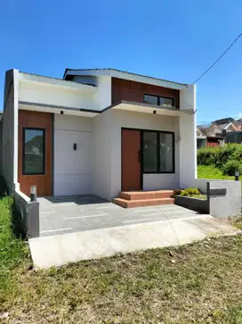 MURAH! Rumah Baru di Cihanjuang Harga Sudah Dengan Biaya Pajak Notaris