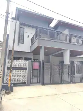Rumah baru perum bulevar hijau kota harapan indah bekasi