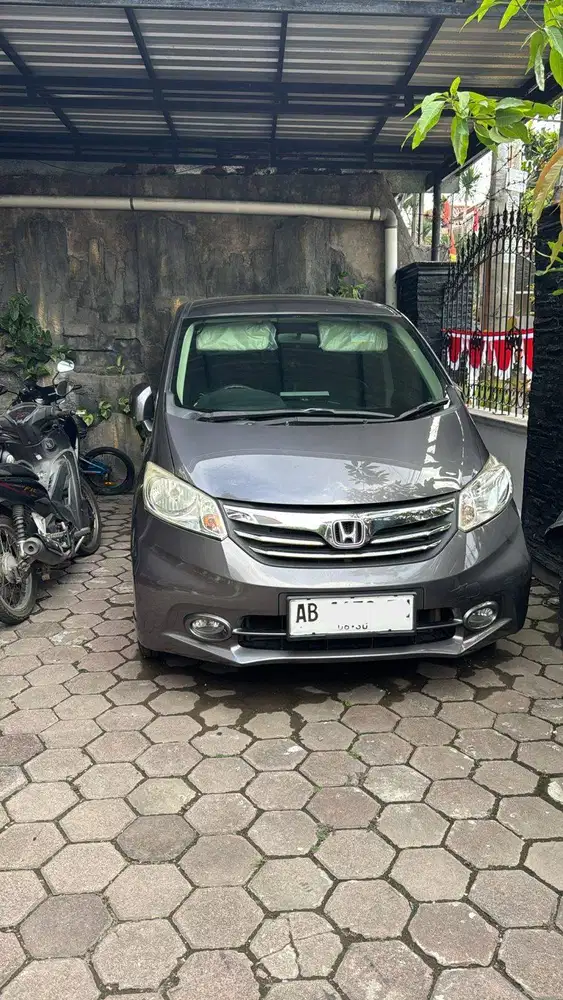 Freed S AT Plat AB Spesial