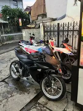 SUZUKI GSX TYPE R FAIRING 2017 WARNA HITAM SUDA KAYLES 150 CC MULUSSS