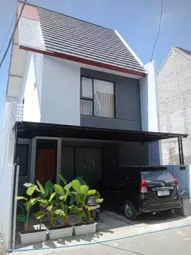 Dijual Rumah di Cluster Nirmala Ciwaruga 2 Lantai