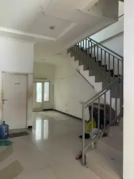 Dijual Rumah 2 Lantai di Karasak Bandung Siap Huni