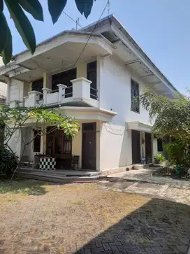 Rumah Kenjeran Hitung Tanah