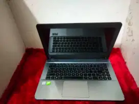 Laptop Asus x441UBR/core i3 gen7 ram8gb/SSD 240+HDD 500gb/VGA Intel