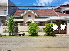 Kutisari Indah 12x20 depan taman, dekat tenggilis siwalankerto