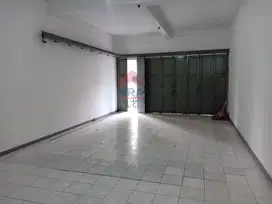 Ruko Taman Holis Indah 2 Posisi Mainroad Bisa Untuk Bisnis