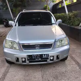 CRV  S10 2WD AT