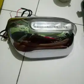 Spion Avanza kiri
