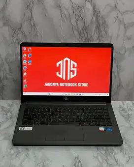 HP 240 G8 i5 1135G7 RAM 8GB SSD 512GB NVMe Iris Xe Graphics