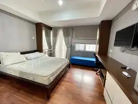 Disewakan tipe studio apartment royal mediterania garden residence