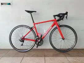 Roadbike Cannondale CAAD Optimo 1 Groupset Shimano 105 R7000