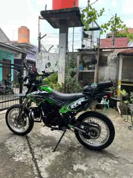Kawasaki Dtracker 150 2017