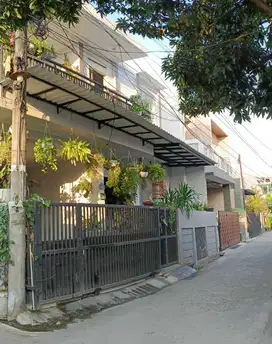 RUMAH CANTIK KONSEP SHABBY DI JAGAKARSA - JAKSEL
