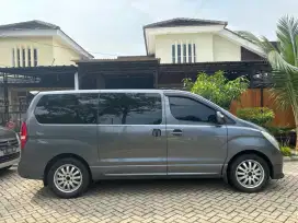 Hyundai H1 thn 201