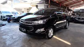 Toyota Kijang Innova Reborn V AT Bensin Hitam 2017