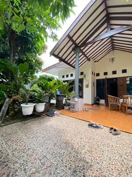 Rumah 1 lantai di Cawang, Jakarta Timur. Sertifikat SHM.