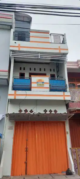 Rumah di kali baru-cilincing