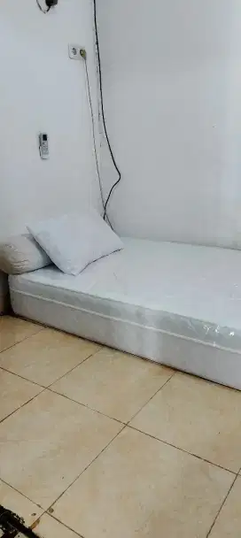 Terima kost pria