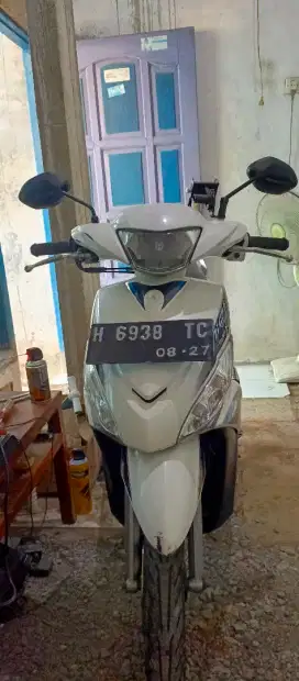 Yamaha mio J 2012