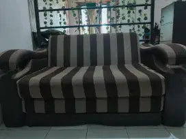 Sofabed bekas kondisi masih bagus