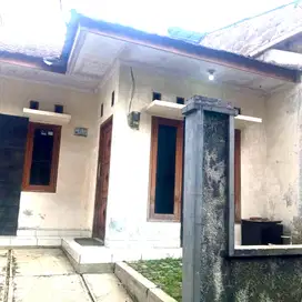 Rumah Strategis dekat kelurahan Pondok Ranggon Jakarta Timur