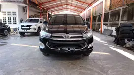 Toyota Kijang Innova Reborn 2.0 V Bensin AT 2017 Hitam