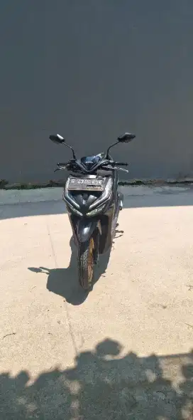 Dijual Honda Vario 150 2021 Velg Emas