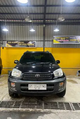 toyota rav4 XA20 tahun 2002